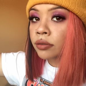 Meet your Posher, Tamsye